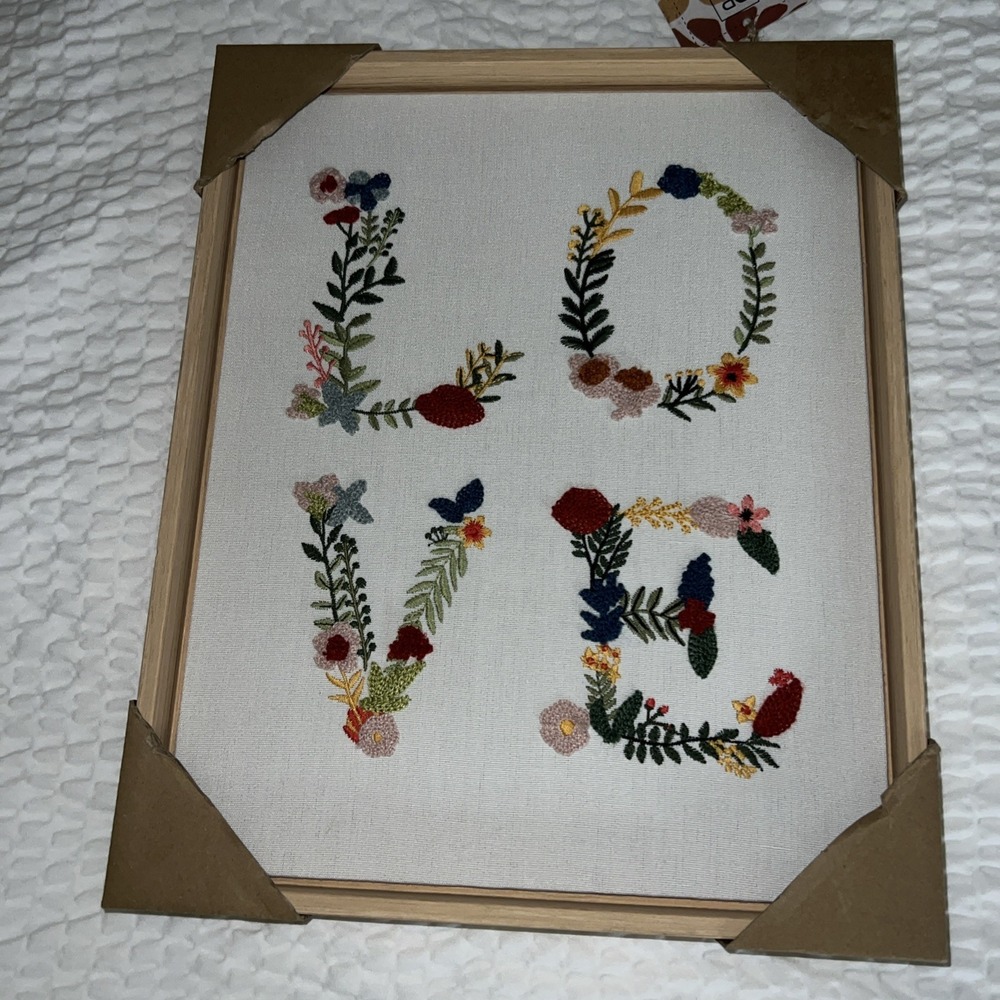 New BP Home Textile Embroidery. Woven Artistry L O V E Picture Frame 12 X 15